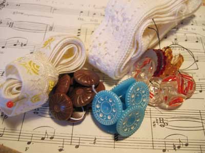 Button, music and more lace