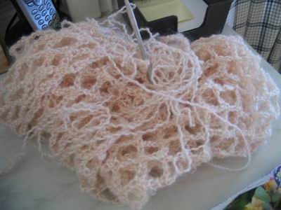 Crocheting again