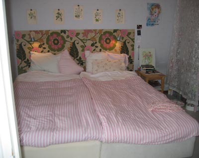 The whole picture of handmade in the bedroom and the new duvet covers sewn by iHanna