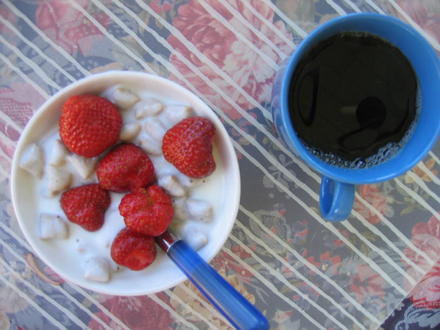 Summer breakfast with strawberries and coffee (Photo copyright Hanna Andersson)