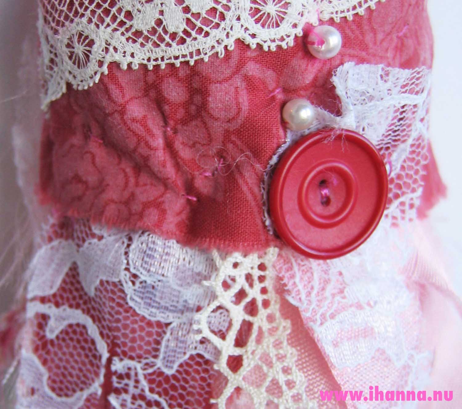 Textile art doll detail by iHanna (All rights reserved, Copyright Hanna Andersson)