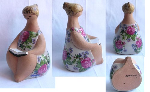 Ceramic artist Lisa Larsson girl sculpture made in 1958 in the ABC-serie of girls