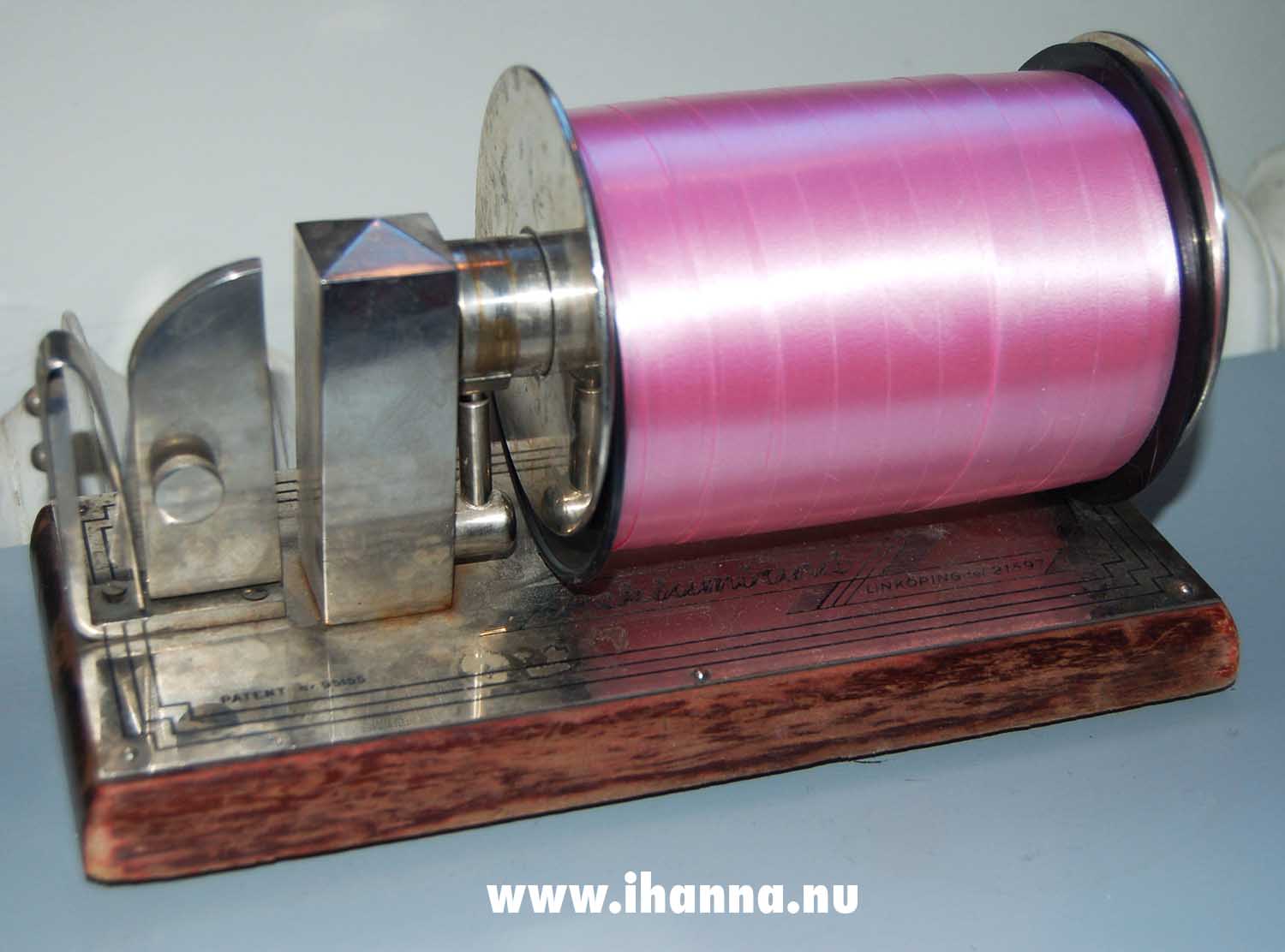 Ribbon holder for my online dream shop by iHanna (photo copyright Hanna Andersson)