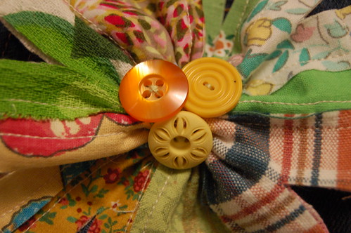 Fabric flower inspiration detail of Blomster made by iHanna (Copyright Hanna Andersson)