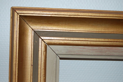 Worn gold frame ready to be recycled into my inspiration board by iHanna (Copyright Hanna Andersson)
