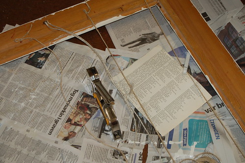 Stapling the string to my inspiration board frame by iHanna (Copyright Hanna Andersson)