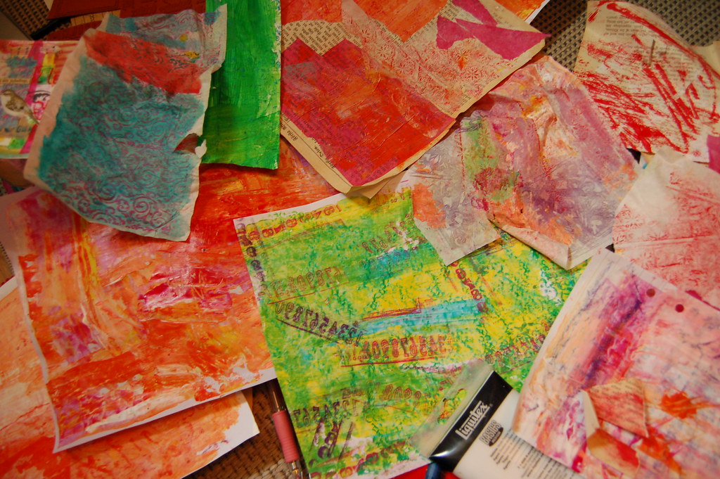 Crayon leftovers used for background papers by iHanna (Photo copyright H. Andersson)