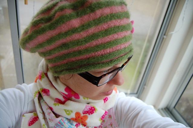 Me in my Accordion Beret a new knitted pink and green cap made by iHanna (Copyright Hanna Andersson)