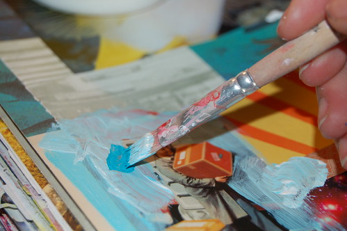 Painting in my art journal ... (Photo copyright Hanna Andersson)
