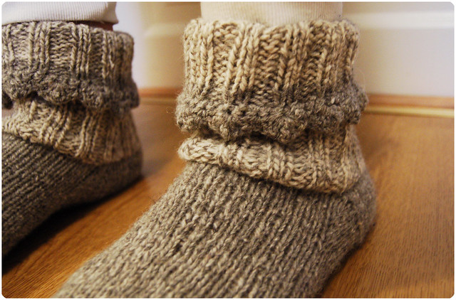 Momcraft mom-socks (Copyright Hanna Andersson)