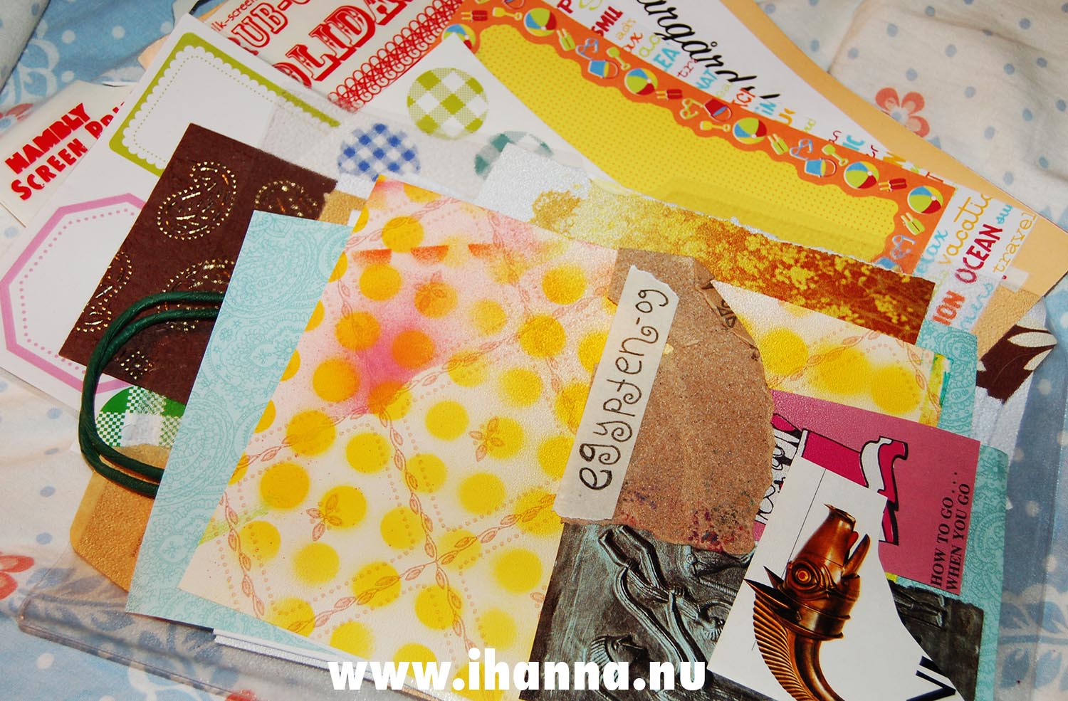 My Travel Journal Folder (Photo copyright Hanna Andersson