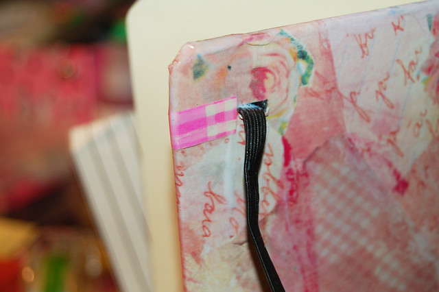 Glitch fixed with a piece of plastic gift ribbon (photo copyright Hanna Andersson)