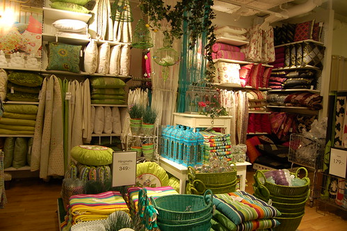 Indiska 2010 Shopping for inspiration at an artist date in town (Photo copyright Hanna Andersson)