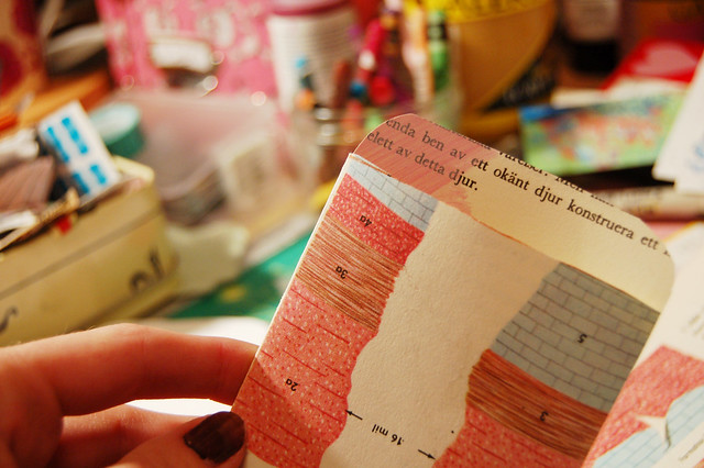 My own library book pocket and library card tags - ideas by iHanna (Photo copyright Hanna Andersson)