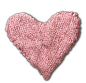 Knitted pink Valentine heart by iHanna (Copyright H. Andersson)