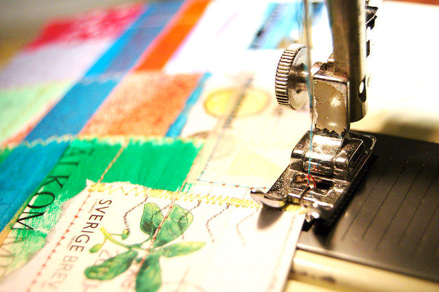 Sew it yourself postcards  - Sewn paper scraps on DIY Postcards for the DIY Postcard Swap (Photo copyright Hanna Andersson)  