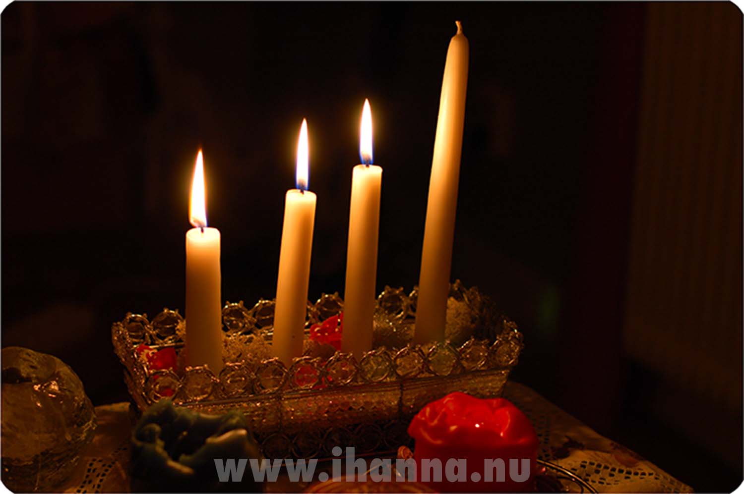 Third of Advent candle holder (Photo Copyright Hanna Andersson) iHanna
