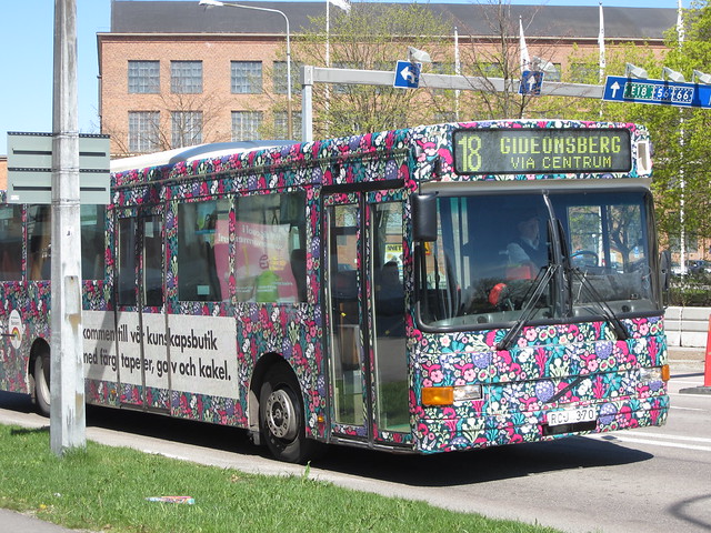 Flower power covered happy buss in Västerås (Photo copyright H. Andersson) 