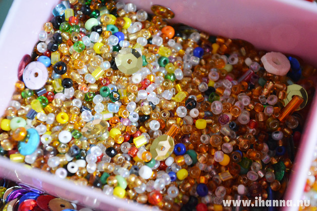 Sparkling like gold different colored small seed beads, sequins and glass beads (Photo copyright Hanna Andersson)