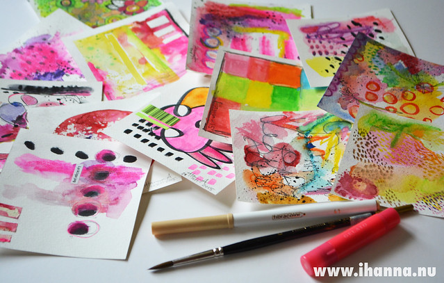 A pile of little Art pieces made by iHanna as a daily art practice - september 2015 (Copyright Hanna Andersson)