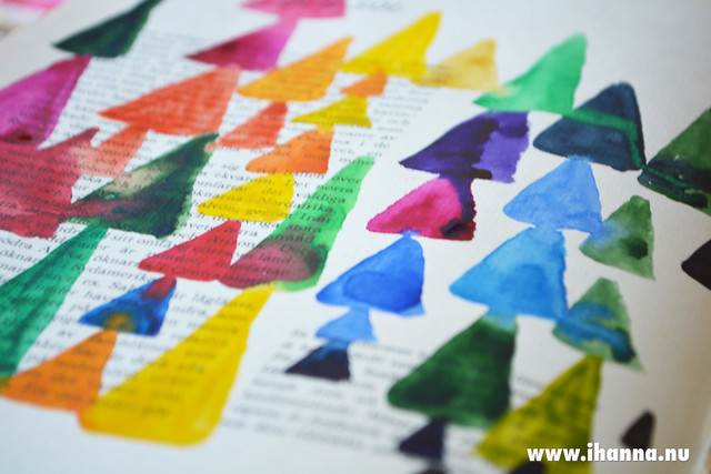 Tiny Watercolor Pyramids painted by iHanna  (Photo copyright H. Andersson)