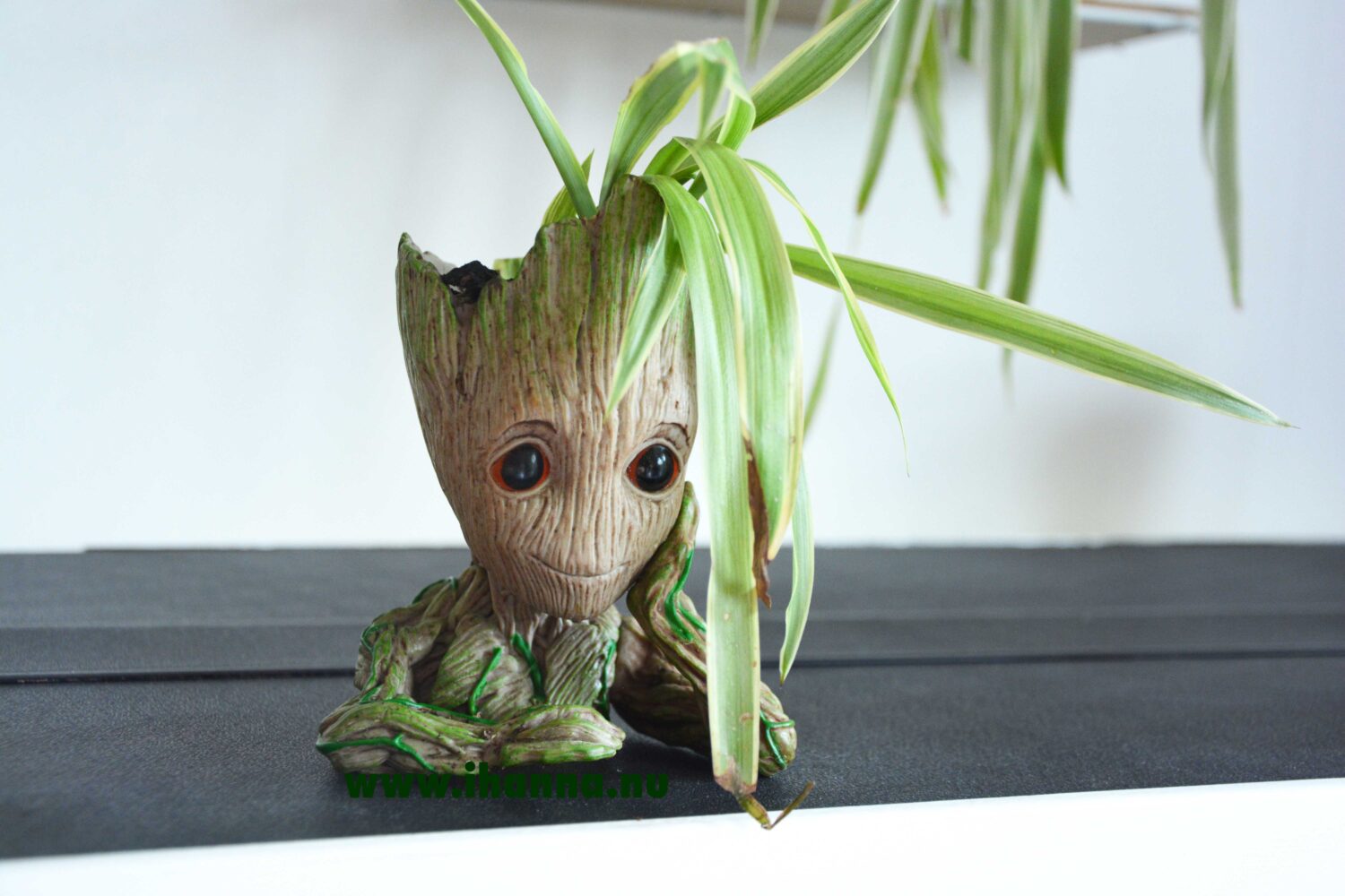 Groot planter pot - Photo by Studio iHanna (copyright: Hanna Andersson, Sweden)