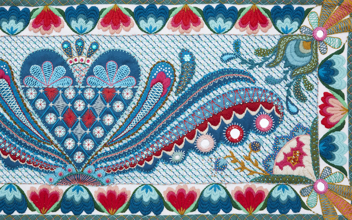 Wool Embroidery image from Karin Derland's book Freestyle Embroidery on Wool - book review by iHanna #sweden