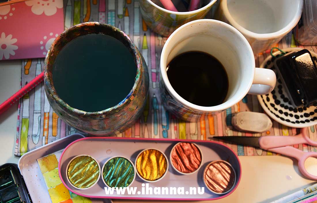 Let's paint a Watercolor pattern in our Art Journals with iHanna