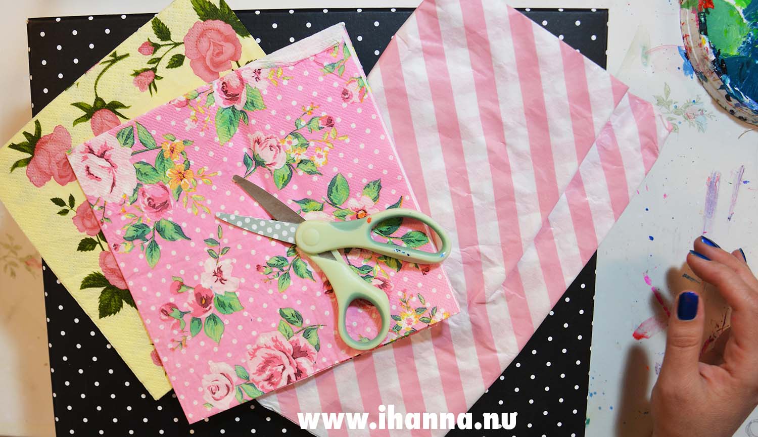 Collection of rose napkins to use as collage and decoupage fodder in art journaling (Photo copyright Hanna Andersson)