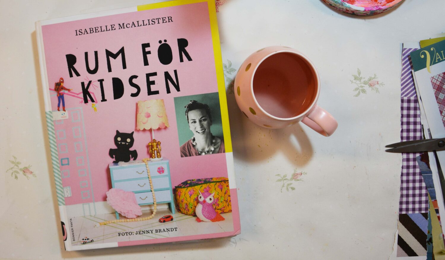 Thrifted interior design book about how to create happy rooms for kids (Photo copyright Hanna Andersson)