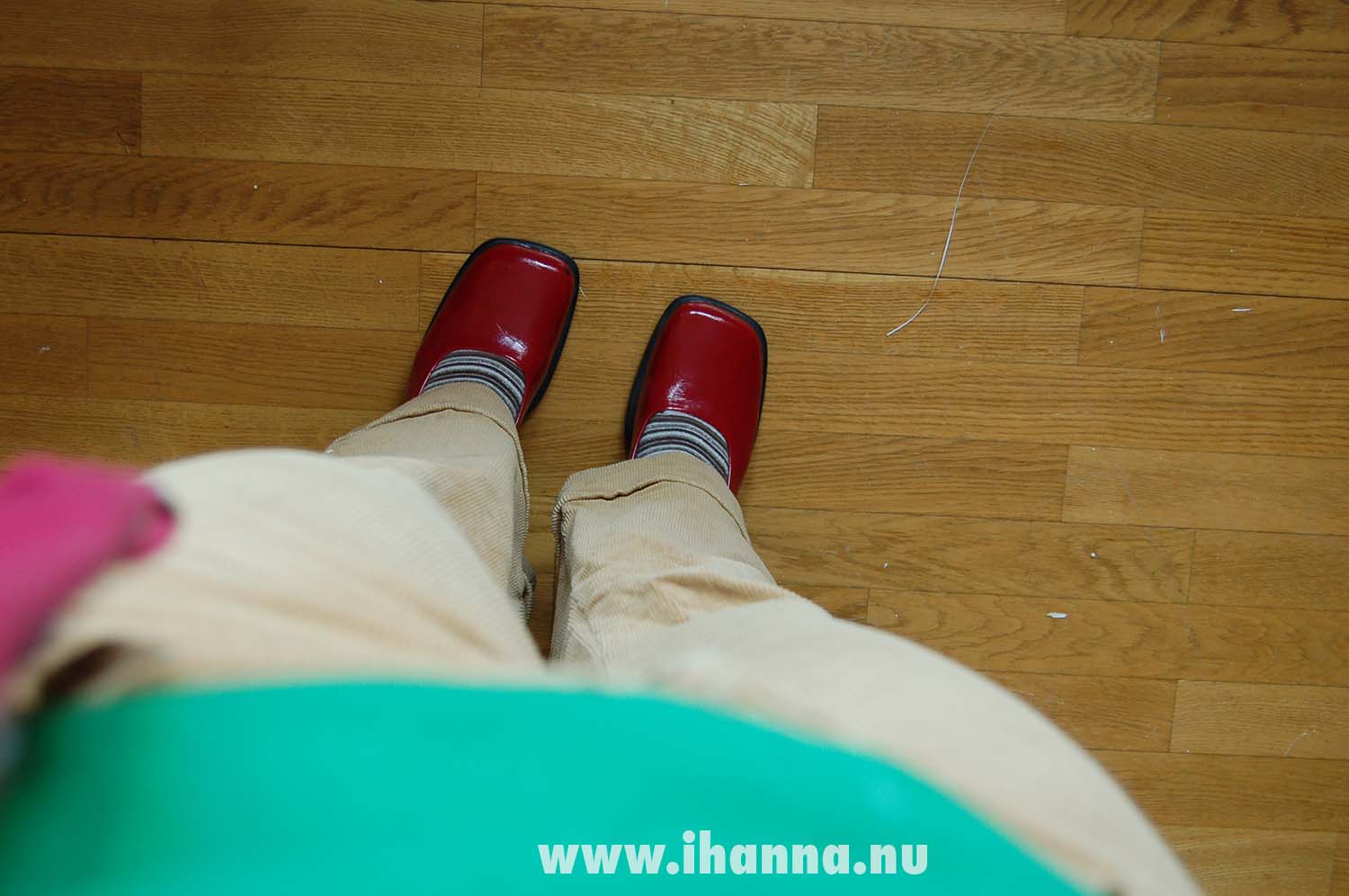 Self portrait of ruby red shoes taken on April 8, 2007 (Copyright Hanna Andersson)