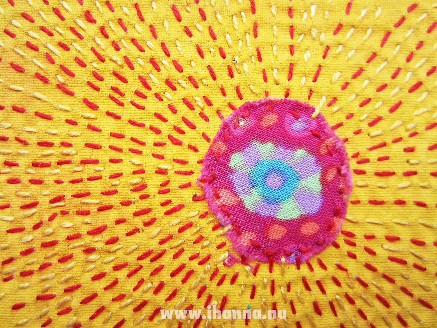 Detail of artist trading card by iHanna (Copyright Hanna Andersson