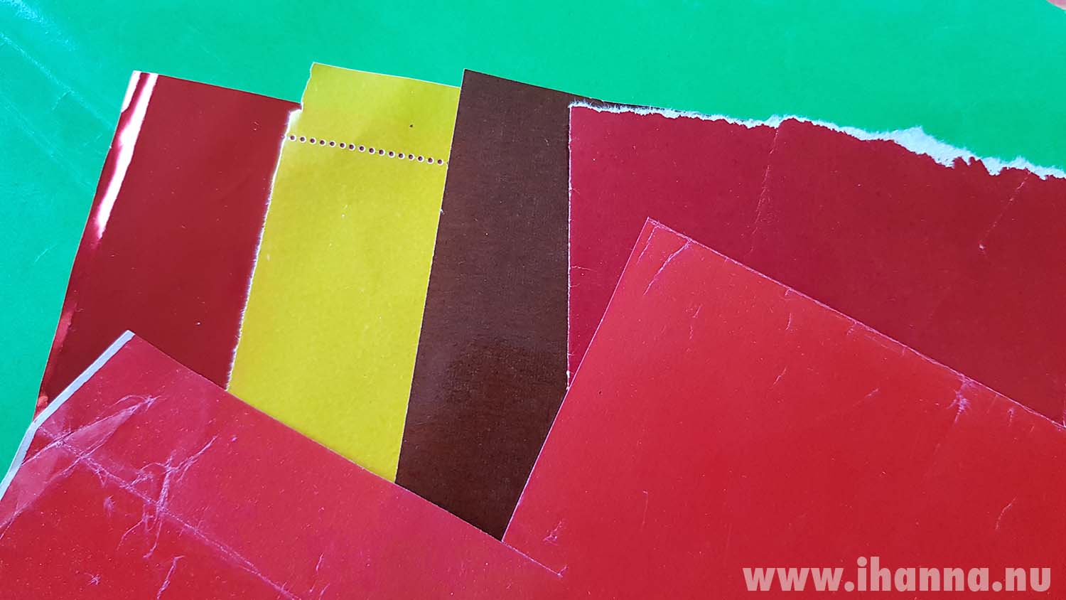 Wax papers from kindergarten time of my childhood found at moms (Photo copyright H. Andersson 2025)