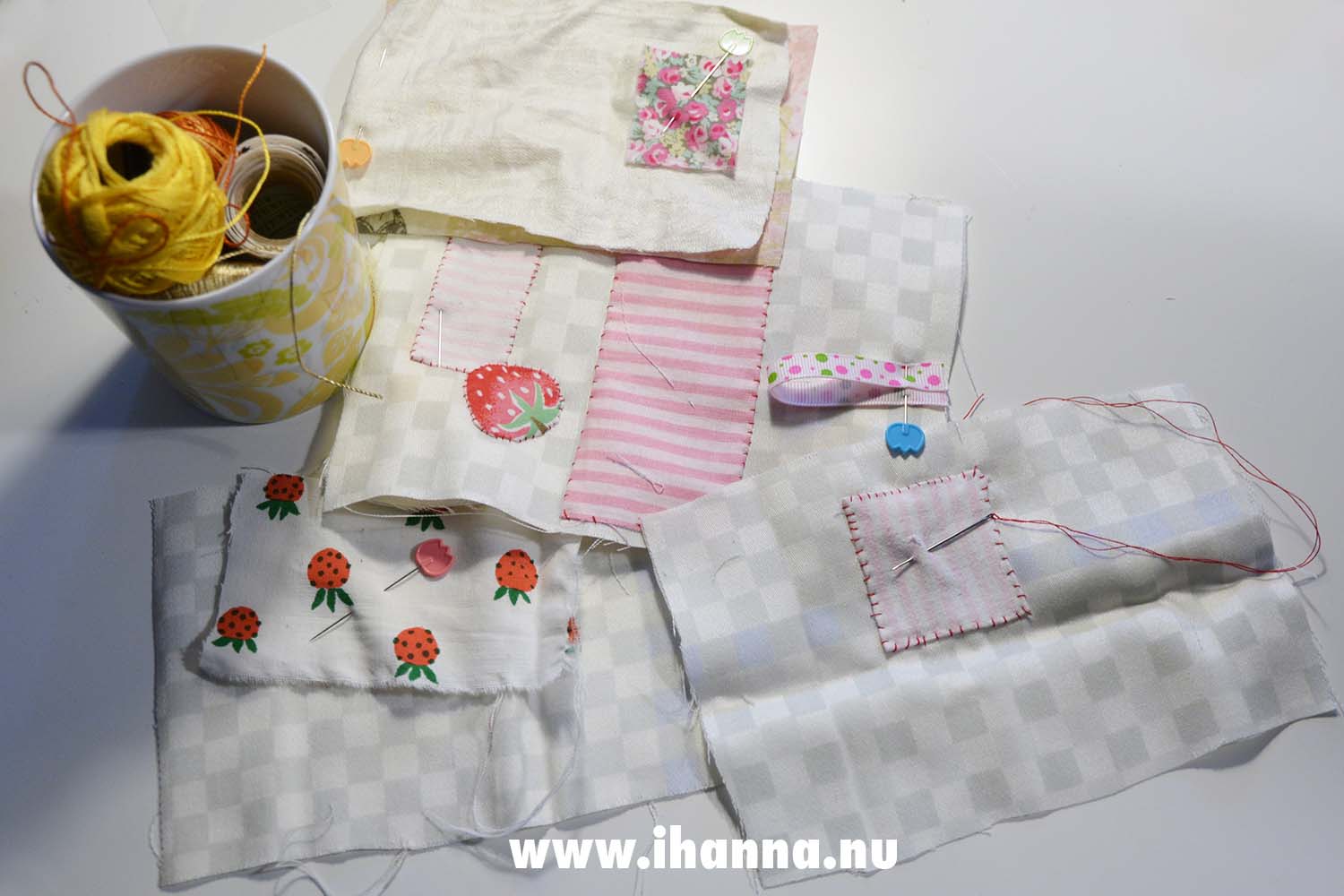 Sewing the worlds sweetest needle book and embellishing with embroidery with iHanna (Copyright H. Andersson)